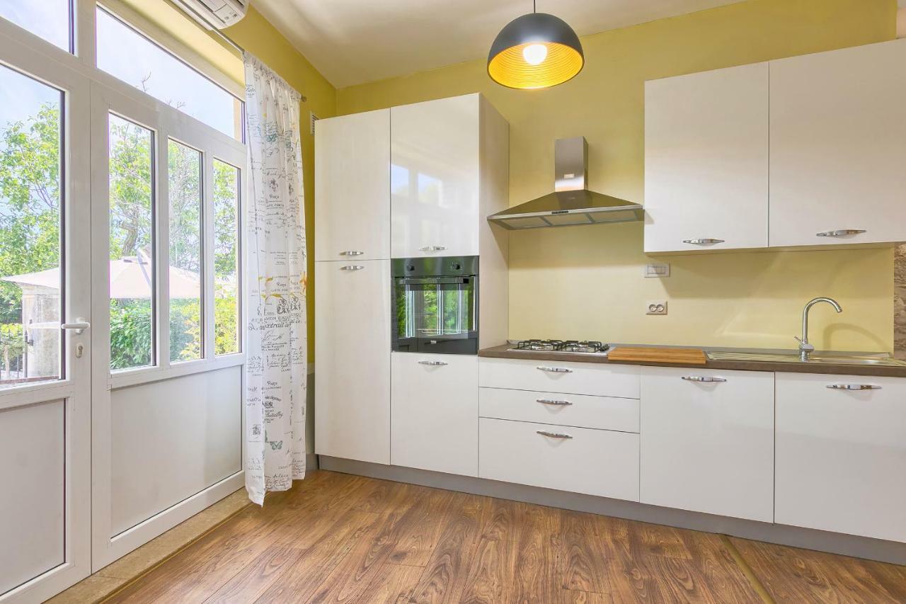 Wellness Apartman Kaiser Пула Екстер'єр фото