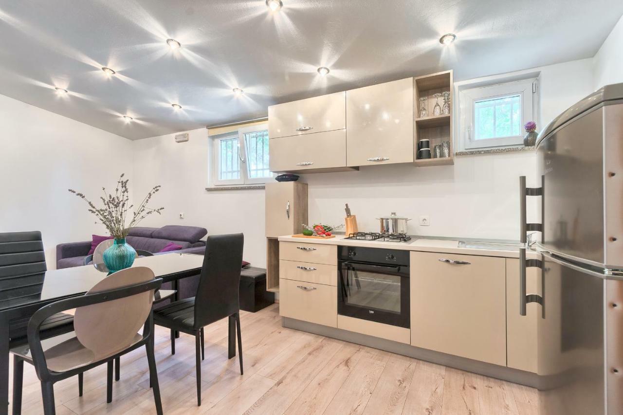 Wellness Apartman Kaiser Пула Екстер'єр фото